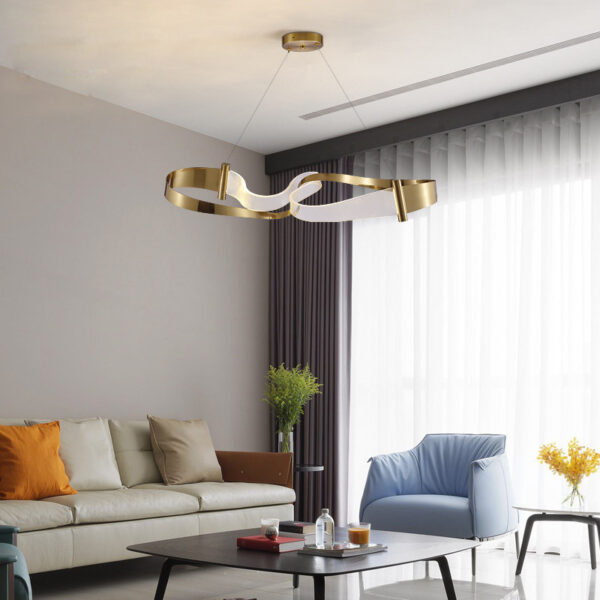 Creative Streamer Chandelier - Image 4